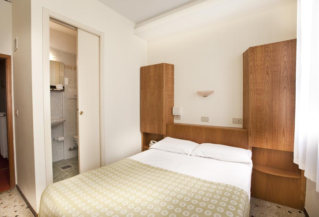 Hotel San Fantin Венеция Номер фото